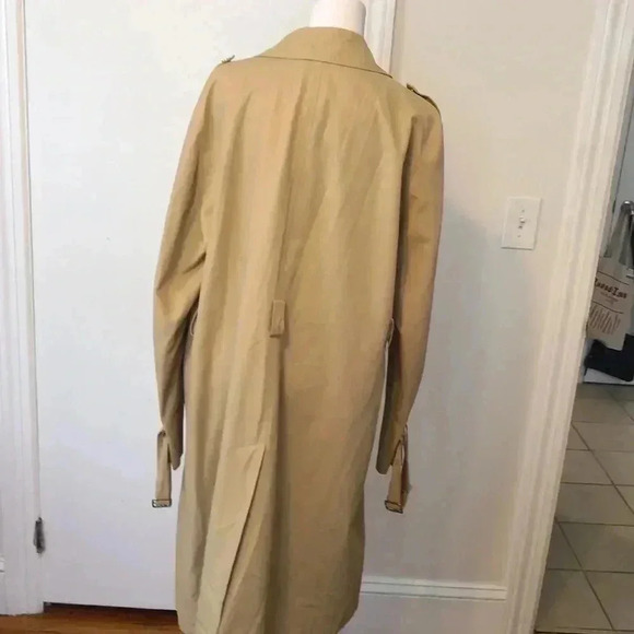 Barney’s New York tan rain coat.  Button and snap close. - Picture 7 of 11